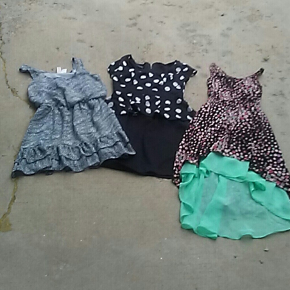3 dresses for 10 dollars
